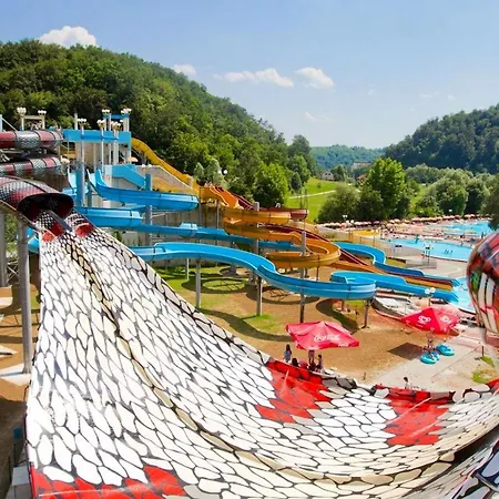 Aqualuna Olimia Vacation