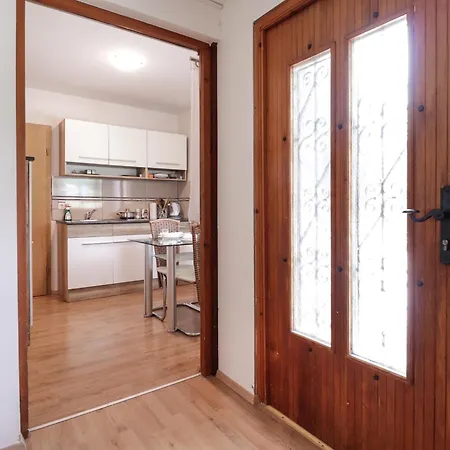 Aqualuna Olimia Vacation 度假居 *