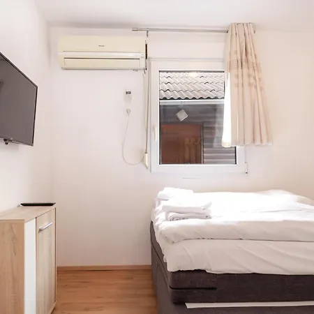 Aqualuna Olimia Vacation *